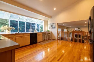 5018 Ryan Way, Seattle, WA 98178 - Photo 11