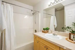 10410 Holly Dr, Everett, WA 98204 - Photo 21
