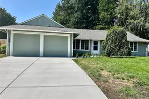 10407 170th Ave NE, Redmond, WA 98052 - Photo 1