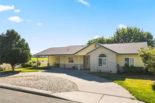 630 S 20th Ave, Othello, WA 99344 - Photo 5