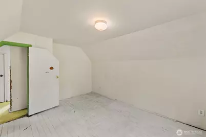 15215 91st Avenue SW, Vashon, WA 98070 - Photo 19
