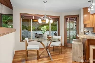 5204 137th Place SE, Bellevue, WA 98006 - Photo 7