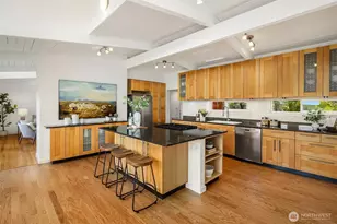 11059 SE 31st St, Bellevue, WA 98004 - Photo 13