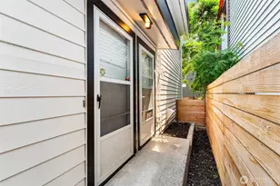 1609 E Alder St, Seattle, WA 98122 - Photo 23