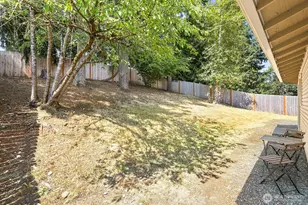 18108 19th Dr SE, Bothell, WA 98012 - Photo 23