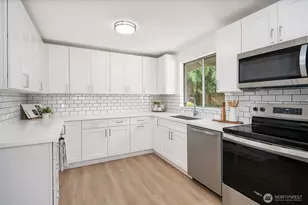 4504 S 163rd Pl, Tukwila, WA 98188 - Photo 7