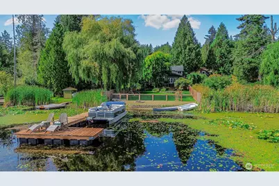18404 W Spring Lake Drive SE, Renton, WA 98058 - Photo 25