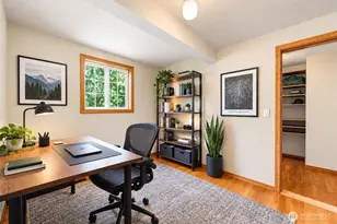 18404 W Spring Lake Dr SE, Renton, WA 98058 - Photo 21