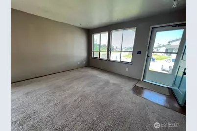 930 S 22nd Court, Mount Vernon, WA 98274 - Photo 11