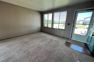 930 S 22nd Ct, Mount Vernon, WA 98274 - Photo 11