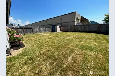 930 S 22nd Court, Mount Vernon, WA 98274 - Photo 19