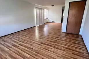 930 S 22nd Ct, Mount Vernon, WA 98274 - Photo 3