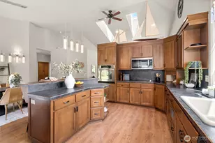 11715 Scott Creek Dr SW, Olympia, WA 98512 - Photo 13