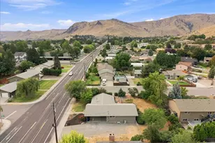12 N Western Ave, Wenatchee, WA 98801 - Photo 5