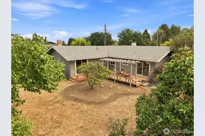 12 N Western Avenue, Wenatchee, WA 98801 - Photo 35