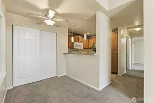 22700 30th Ave S, Des Moines, WA 98198 - Photo 5