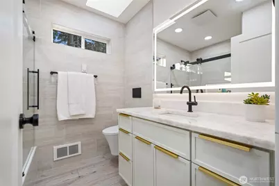13202 Bitter Place N, Seattle, WA 98133 - Photo 17