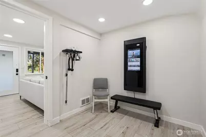 13202 Bitter Place N, Seattle, WA 98133 - Photo 33