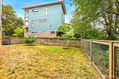 4328 S Bennett Street, Seattle, WA 98118 - Photo 31