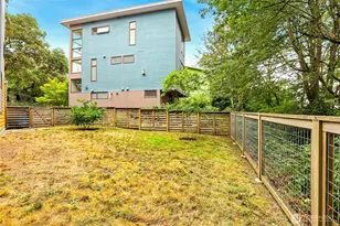 4328 S Bennett St, Seattle, WA 98118 - Photo 31