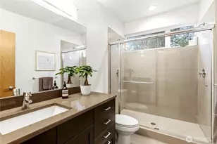 4328 S Bennett St, Seattle, WA 98118 - Photo 13