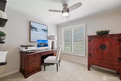 20404 NE 35th Street, Sammamish, WA 98074 - Photo 17