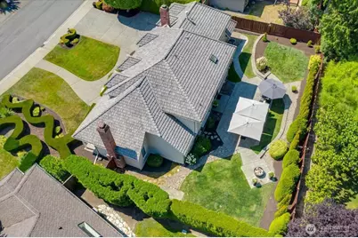 20404 NE 35th Street, Sammamish, WA 98074 - Photo 35