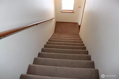 903 S 22nd Court, Mount Vernon, WA 98274 - Photo 5