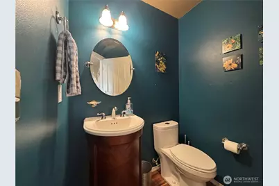 105 N Lafayette Avenue, Bremerton, WA 98312 - Photo 9