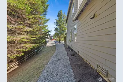 8402 61st Place NE, Marysville, WA 98270 - Photo 25