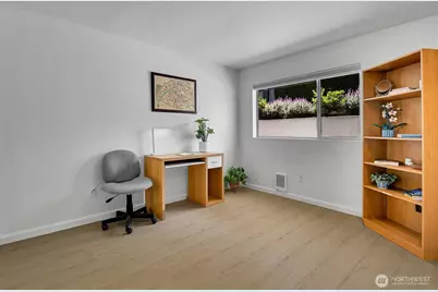 322 N 134th Street #102, Seattle, WA 98133 - Photo 17
