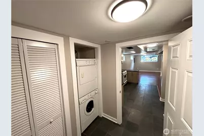 1706 N 50th Street, Seattle, WA 98103 - Photo 19