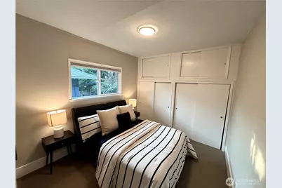 1706 N 50th Street, Seattle, WA 98103 - Photo 17