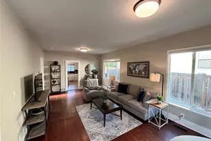 1706 N 50th St, Seattle, WA 98103 - Photo 11
