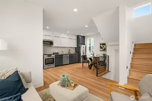 7403 Dayton Ave N, Seattle, WA 98103 - Photo 7