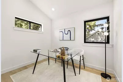 526 N 100th Street, Seattle, WA 98133 - Photo 19