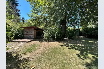 1203 Central Street NE, Olympia, WA 98506 - Photo 23