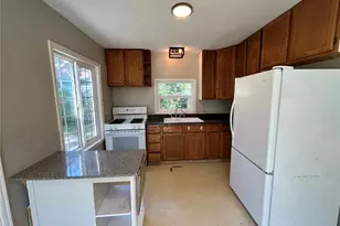 1203 Central St NE, Olympia, WA 98506 - Photo 11