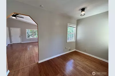 1203 Central Street NE, Olympia, WA 98506 - Photo 9