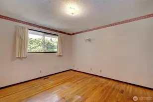 402 NW 69th St, Vancouver, WA 98665 - Photo 13