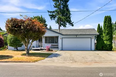 1111 Pierce Avenue NE, Renton, WA 98056 - Photo 1