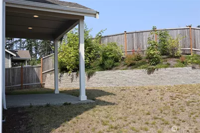 2209 SW Putnam Drive, Oak Harbor, WA 98277 - Photo 23