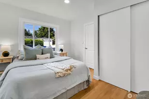305 NW 7th St, Renton, WA 98057 - Photo 15