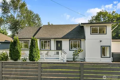 305 NW 7th Street, Renton, WA 98057 - Photo 1