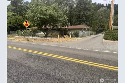 154 Xx SE Jones Road, Renton, WA 98058 - Photo 11