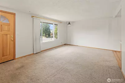 13611 62nd Avenue SE, Everett, WA 98208 - Photo 9