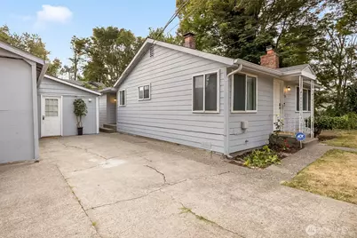 9201 36 Avenue S, Seattle, WA 98118 - Photo 3