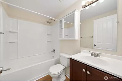 701 S Kenyon St, Seattle, WA 98108 - Photo 9