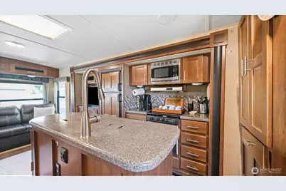8110 Desert Greens Loop SE, Othello, WA 99344 - Photo 7