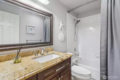 7343 19th Avenue NE, Seattle, WA 98115 - Photo 17